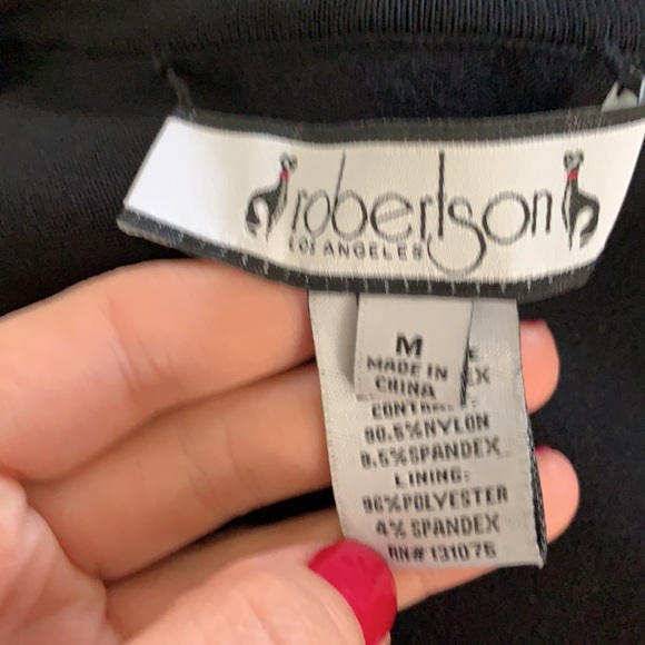Robertson Los Angeles sweater cardigan like new - Picture 7 of 10